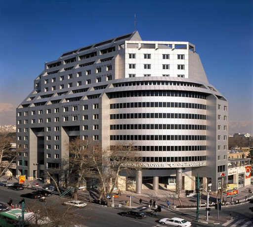  مرکز تجاری قلهک